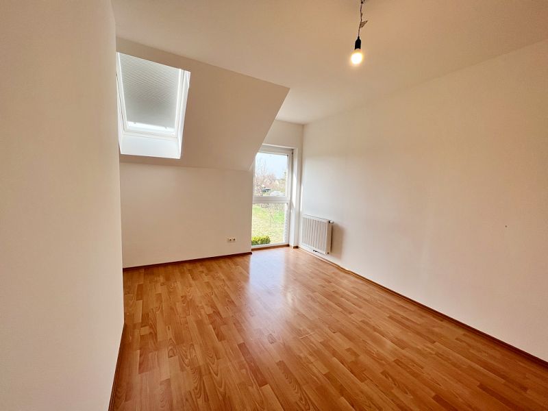 Sch�nes Haus mit gro�em Garten und 2 KFZ-Abstellpl�tzen! /  / 2361&nbsp;Laxenburg / Bild 8