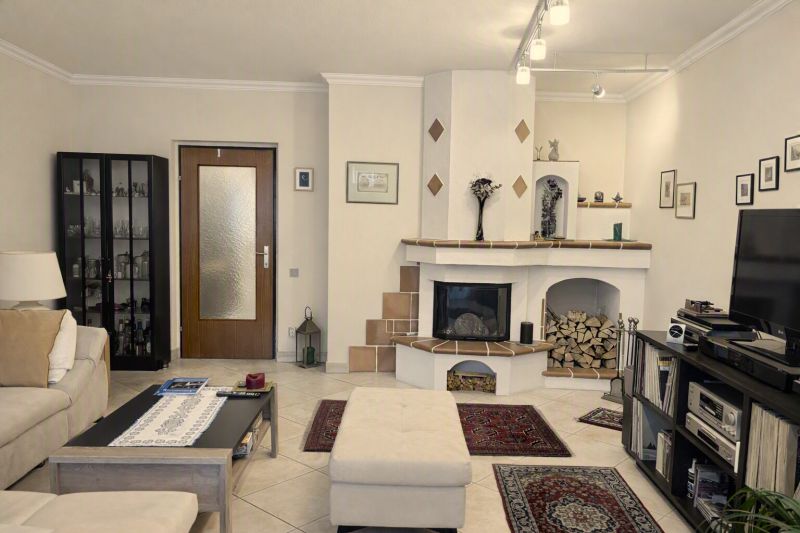 3-Zimmer-Wohnung mit Loggia und Parkplatz / / 2344 Maria Enzersdorf / Bild 3