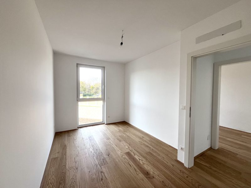 4 Zimmer-Haus plus Keller, Garten und  2 Stellpltzen! /  / 2523 Tattendorf / Bild 1