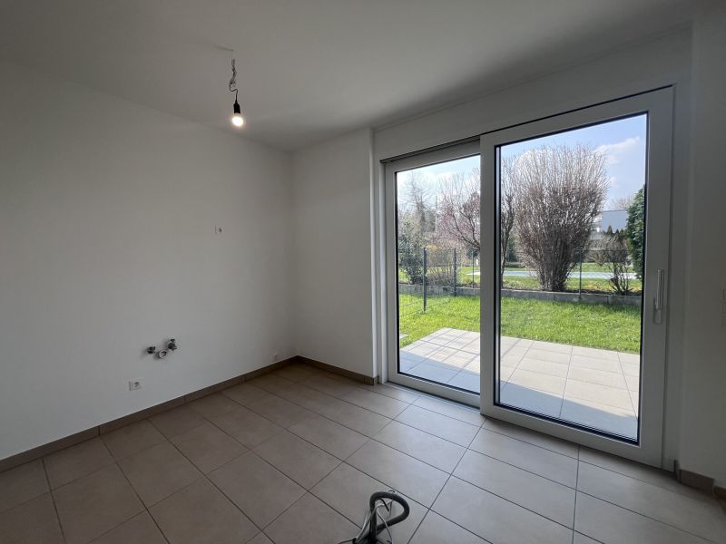 Erstbezug !! Traumhafte Doppelhaush�lfte , Wohnkeller  mit Garten und 2 Stellpl�tzen! /  / 2353&nbsp;Guntramsdorf / Bild 7