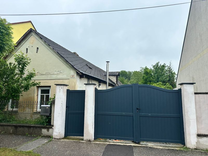 Grundstck mit Altbestand