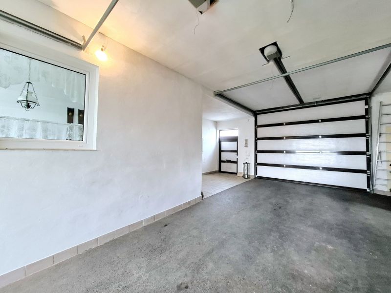 Super Liegenschaft: 6 Zimmer, Pool, Wintergarten und Garage ? Ihr neues Zuhause! /  / 7053 Hornstein / Vori?tan / Bild 16