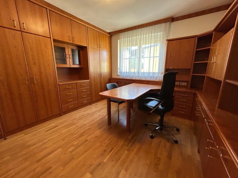 Gro�z�giges Einfamilienhaus mit gro�em Grundst�ck, Nebengeb�uden & viel Potenzial in Trausdorf /  / 7061&nbsp;Trausdorf an der Wulka / Bild 5