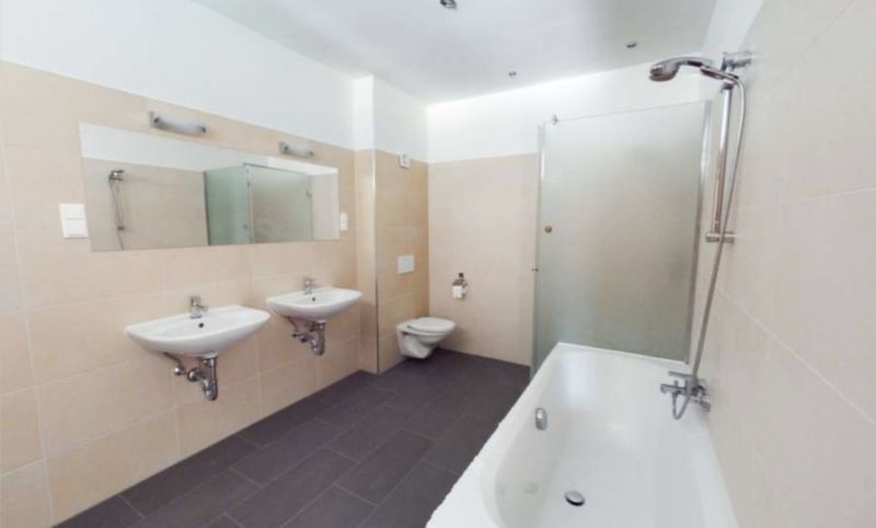 Luxurises Dachgescho-Paradies in Hinterbrhl, 130m Garten und 100m Dachterasse /  / 2371 Hinterbrhl / Bild 14