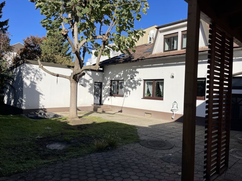 Mehrfamilienhaus mit Garten /  / 2522 Oberwaltersdorf / Bild 4