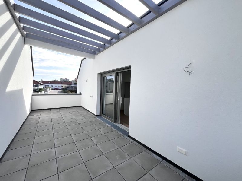 Traumhafte Doppelhaushlfte - Erstbezug mit 5 Zimmern, Garten, Wohnkeller und Stellpltzen! /  / 2353 Guntramsdorf / Bild 12