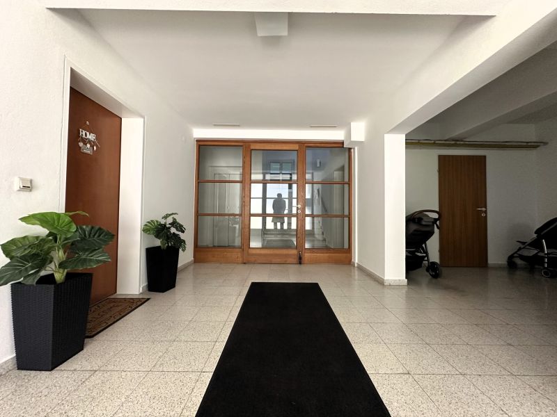 3 Zimmer Wohnung mit Balkon & Parkplatz / / 2500 Baden / Bild 1