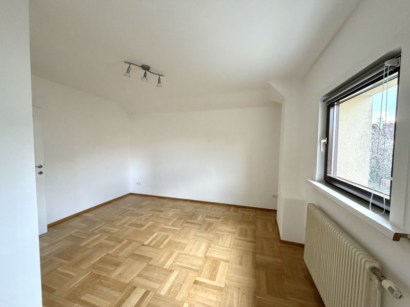 Charmantes Einfamilienhaus mit Garten in M�dling ? viel Platz & Wohlf�hlfaktor /  / 2340&nbsp;M�dling / Bild 3