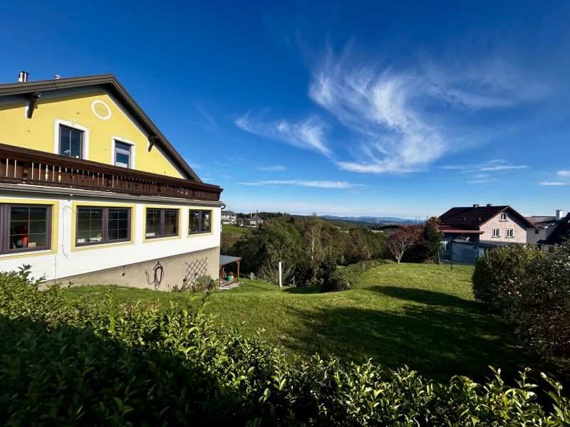im Hhenluftkurort Mnichkirchen auf 1000m Seehhe mit traumhaften Ausblick in die Bucklige Welt. /  / 2872 Mnichkirchen / Bild 1