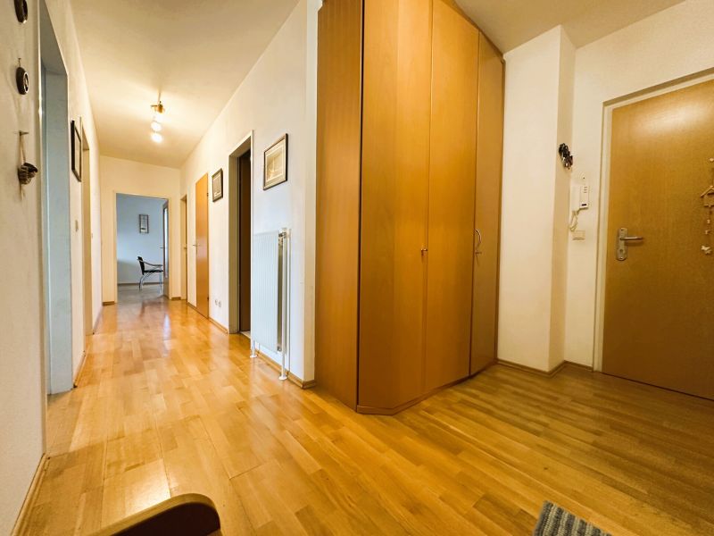 PREISSENKUNG!!! 3 Zimmer mit Tiefgaragenplatz / / 2500 Baden / Bild 9