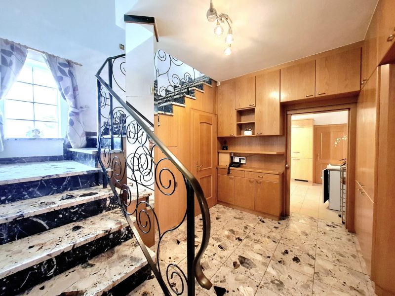 Super Liegenschaft: 6 Zimmer, Pool, Wintergarten und Garage ? Ihr neues Zuhause! /  / 7053 Hornstein / Vori?tan / Bild 14