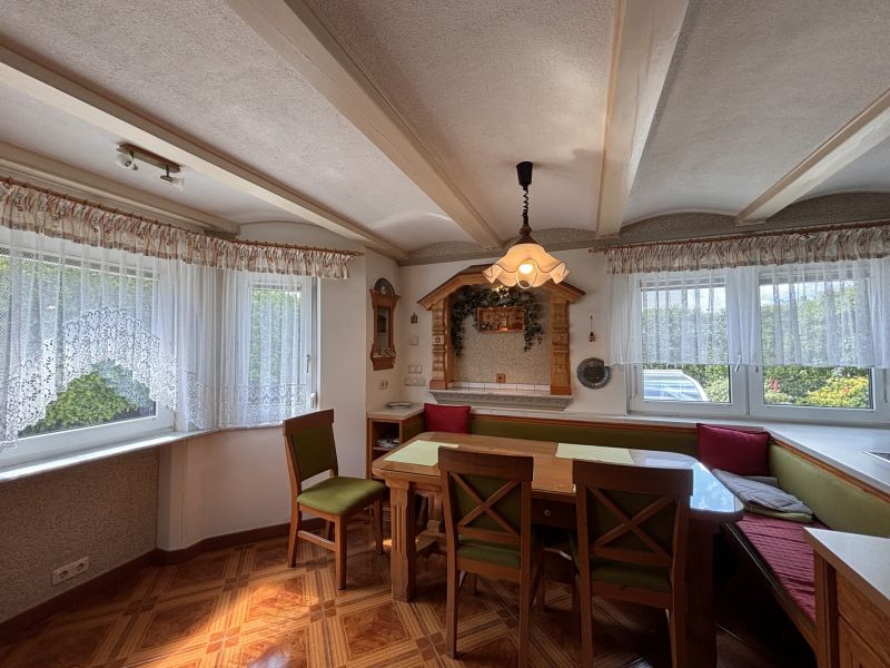 Einzigartige Liegenschaft mit Garage und Pool! / / 2525 Schönau an der Triesting / Bild 4