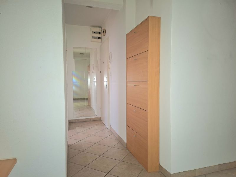 SUPER LAGE !! Renovierungsbedürftige 3-Zimmer Wohnung / / 2344 Maria Enzersdorf / Bild 6