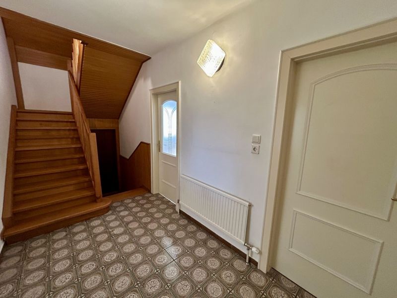 Gro�z�giges Einfamilienhaus mit gro�em Grundst�ck, Nebengeb�uden & viel Potenzial in Trausdorf /  / 7061&nbsp;Trausdorf an der Wulka / Bild 3