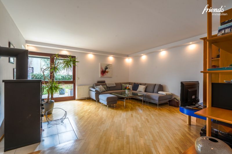 ???????Top-gepflegtes Reihenhaus mit Garten und umfangreichen Modernisierungen in Brunn am Gebirge /  / 2345 Brunn am Gebirge / Bild 1