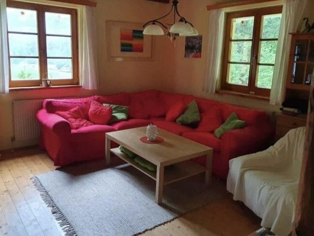 Charmantes Einfamilienhaus im Naturparadies /  / 2831&nbsp;Warth / Bild 5