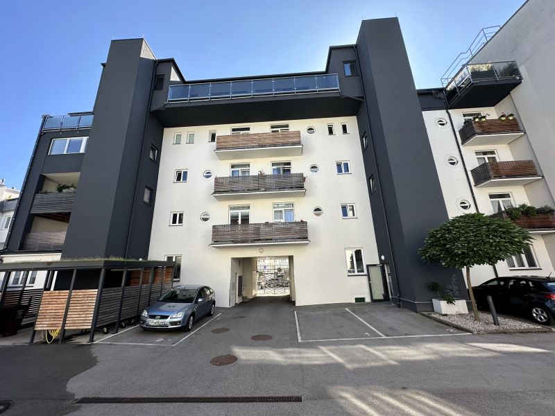 TOPLAGE, TOPZUSTAND, jetzt zugreifen! /  / 2500 Baden / Bild 1