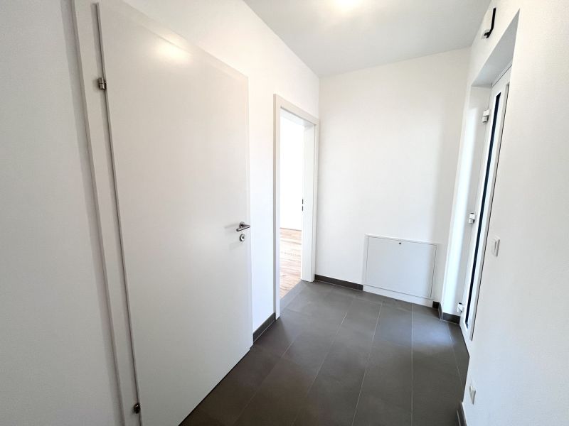 Reihenhaus mit Keller, Garten und 2 Stellpltzen! /  / 2523 Tattendorf / Bild 9