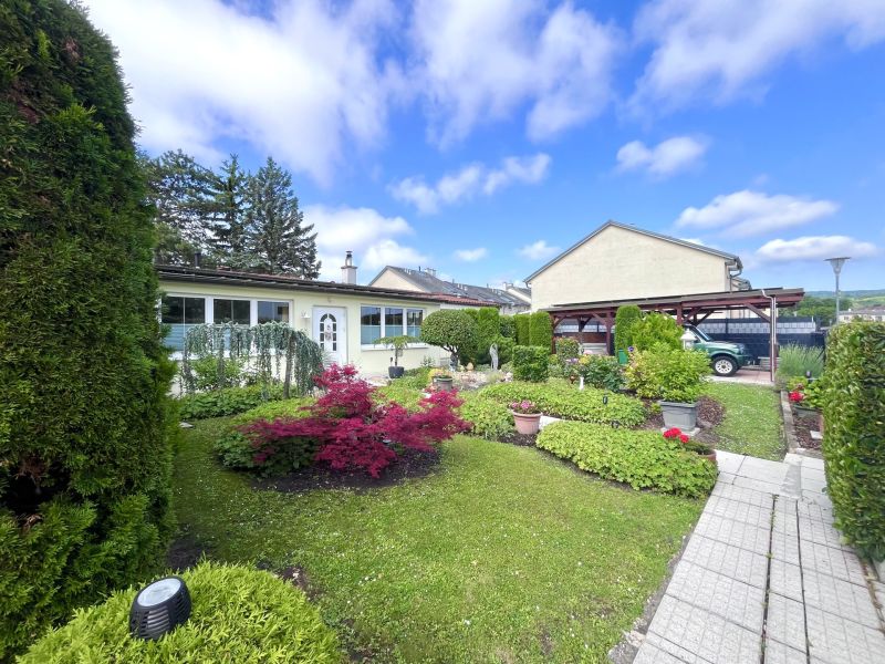 Traumhafter Bungalow  mit zwei Wohneinheiten