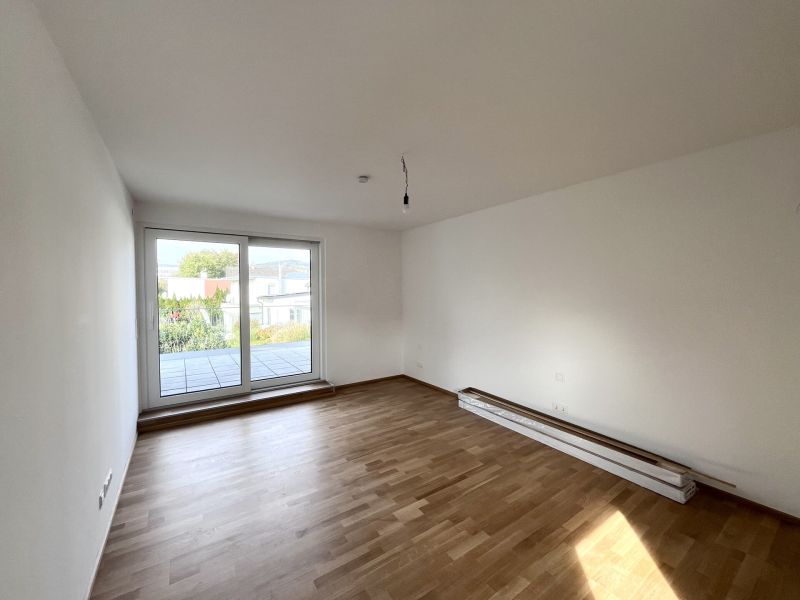 Traumhafte Doppelhaushälfte in Guntramsdorf: Erstbezug mit Garten und 2 Stellplätzen! /  / 2353 Guntramsdorf / Bild 0