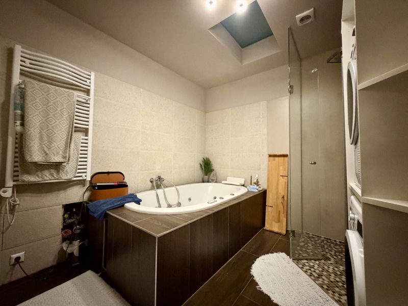 Traumhafte DG-Wohnung mit phantastischem Outdoor Spa Bereich! /  / 2511&nbsp;Pfaffst�tten / Bild 12