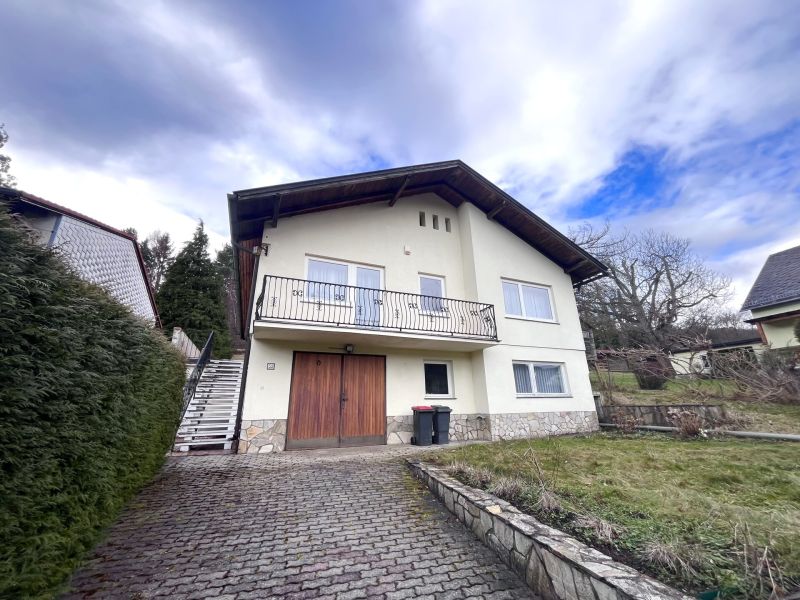 Schönes Einfamilienhaus mit Gartenparadies / / 2393 Sparbach / Bild 14