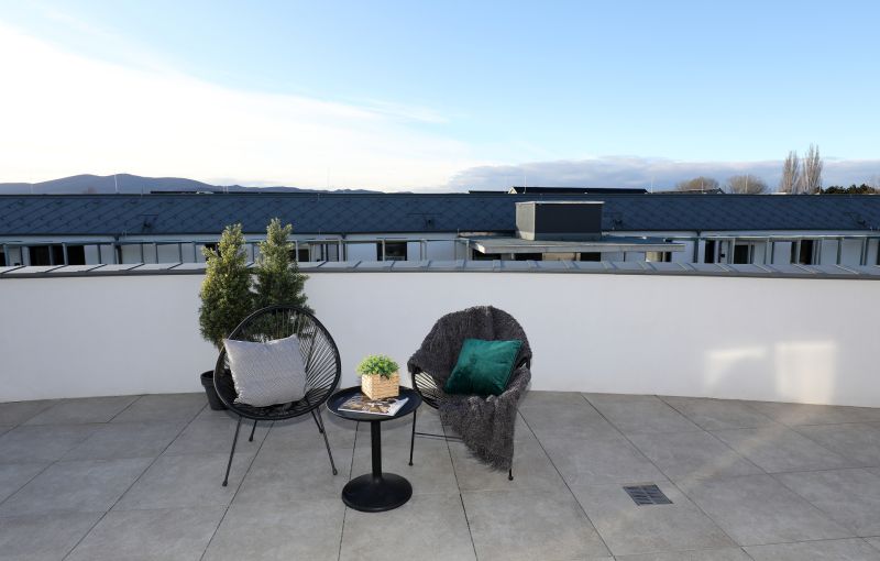 MIETKAUF: DG-Wohnung mit grozgiger Terrasse /  / 2361 Laxenburg / Bild 3
