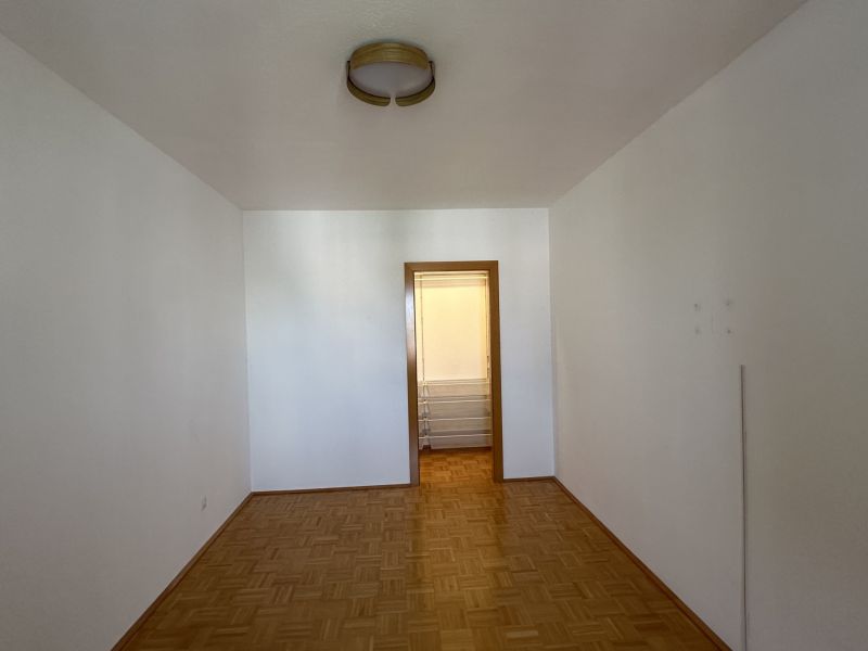 Grozgig Wohnen in perfekter Lage mitLoggia /  / 2340 Mdling / Bild 5