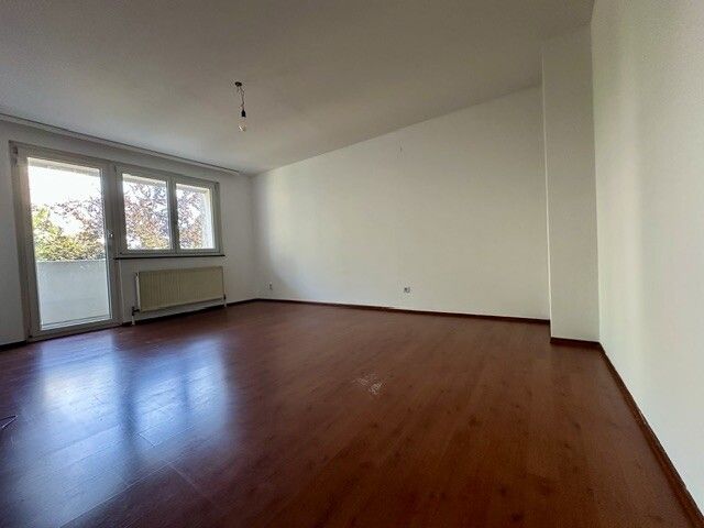 3 Zimmer Wohnung plus Loggia und Lift / / 2500 Baden / Bild 3
