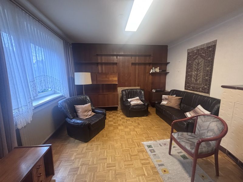 Charmantes Einfamilienhaus mit gro�em Grundst�ck und viel Potenzial /  / 2551&nbsp;Enzesfeld-Lindabrunn / Bild 9