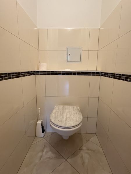 Moderne 3,5-Zimmer-Wohnung mit Loggia und Parkplatz!!! /  / 2362 Biedermannsdorf / Bild 2