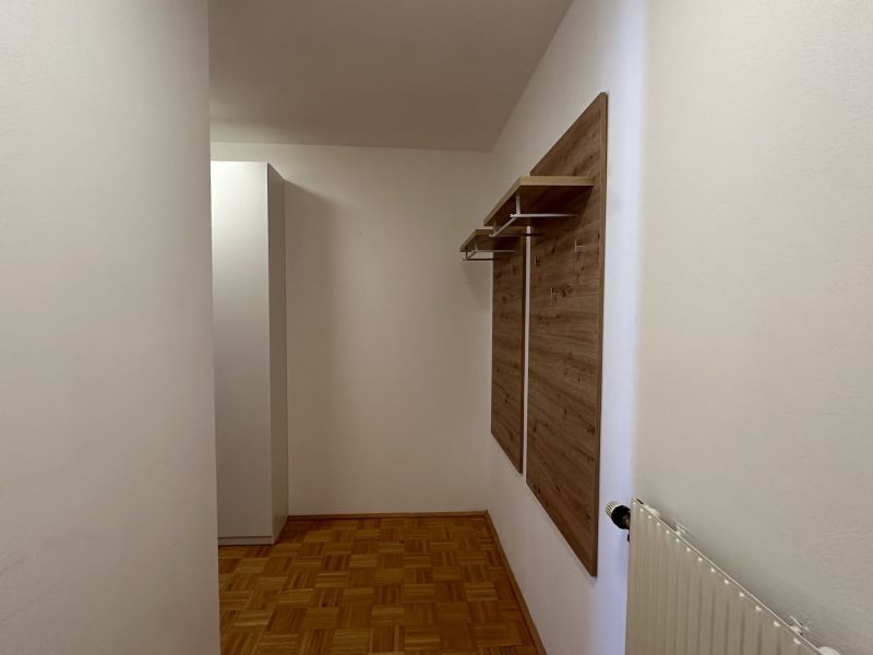 Grozgig Wohnen in perfekter Lage mitLoggia /  / 2340 Mdling / Bild 0