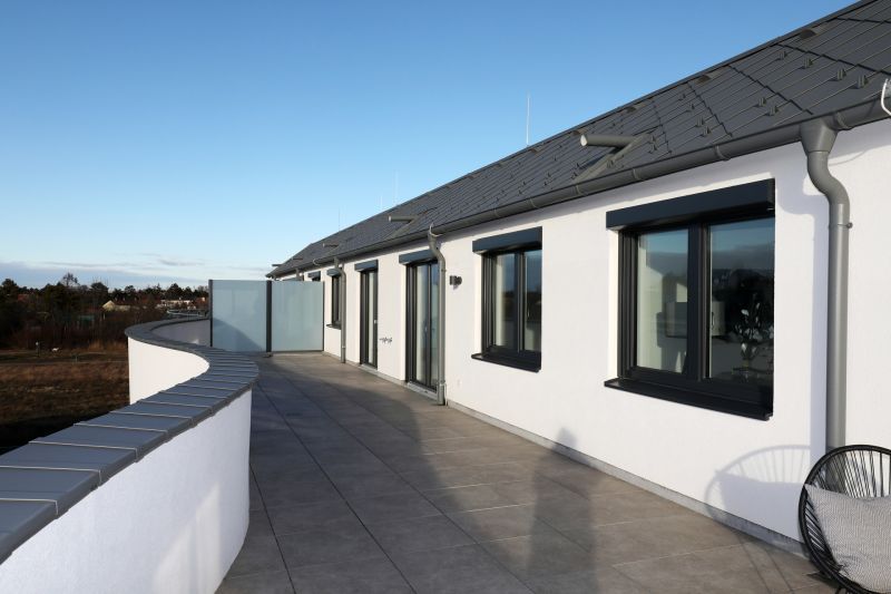 MIETKAUF: DG-Wohnung mit grozgiger Terrasse /  / 2361 Laxenburg / Bild 2