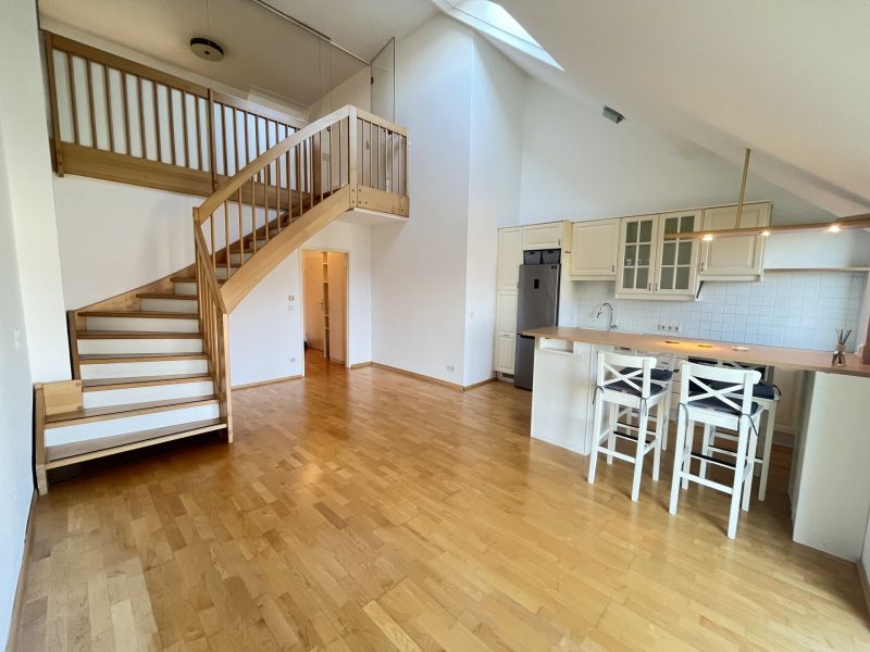 Zwei Zimmerwohnung mit Wienblick (inkl. Garagenabstellplatz)