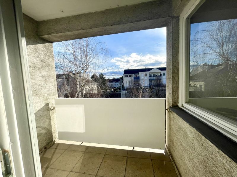 Helle renovierte 1-Zimmer-Wohnung mit Whirlpool & Loggia / / 1130 Wien / Bild 6