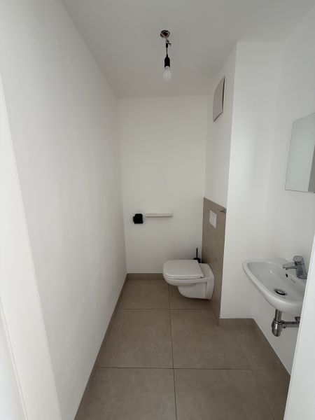2 Zimmer & Balkon & Garage / / 2353 Guntramsdorf / Bild 3