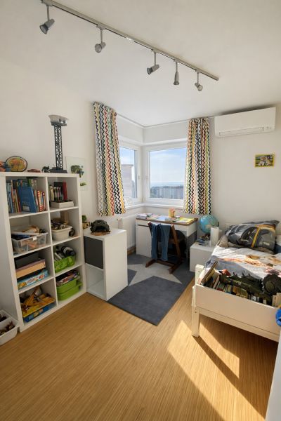 Doppelhaus mit Aussicht am Gießhübl * Wohnkeller * / / 2372 Gießhübl / Bild 1