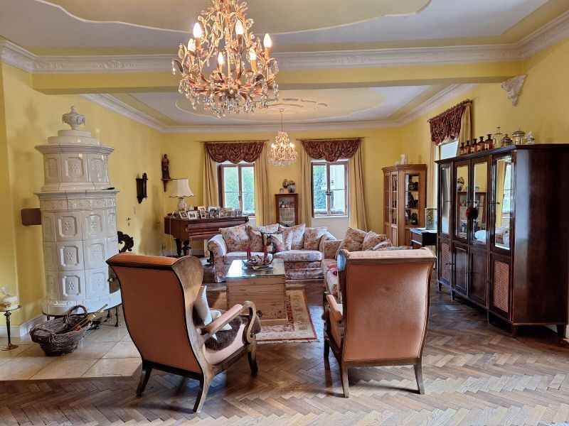1750 erbaute Villa - MÄRCHENHAFTES LEBENSGEFÜHL / / 2551 Enzesfeld-Lindabrunn / Bild 8