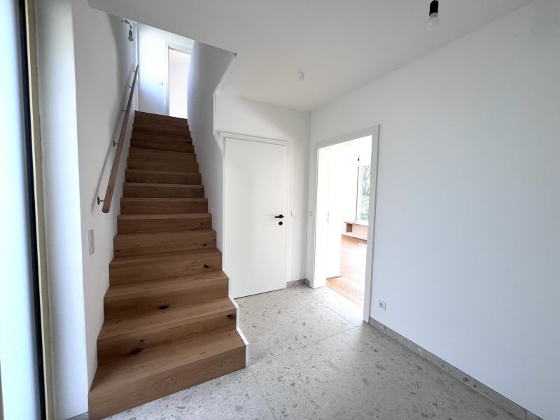 Erstbezug - Einfamilienhaus / / 2522 Oberwaltersdorf / Bild 2
