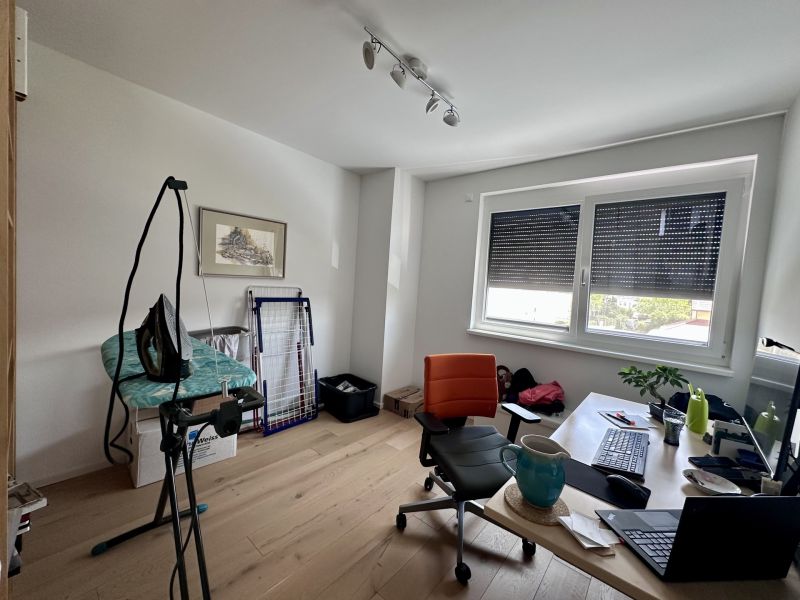 Moderne Doppelhaushlfte mit Keller und Carport zu mieten! /  / 2345 Brunn am Gebirge / Bild 0