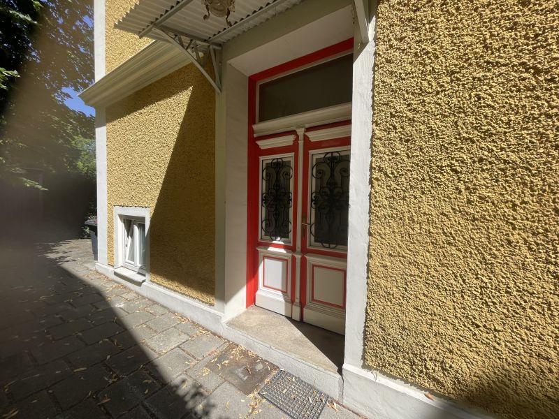 Coming Soon !! /  / 2352 Gumpoldskirchen / Bild 3
