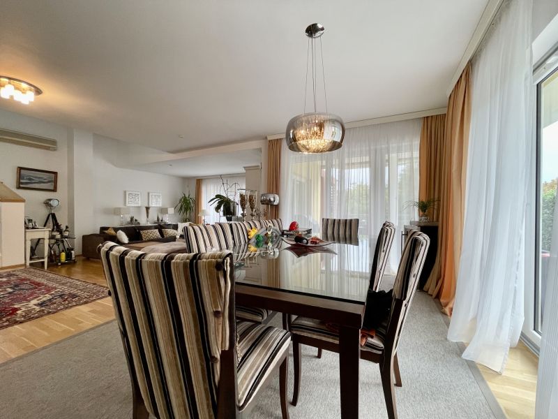 Einfamilienhaus mit Pool, Weinkeller, Sauna und Co.! /  / 2345 Brunn am Gebirge / Bild 15