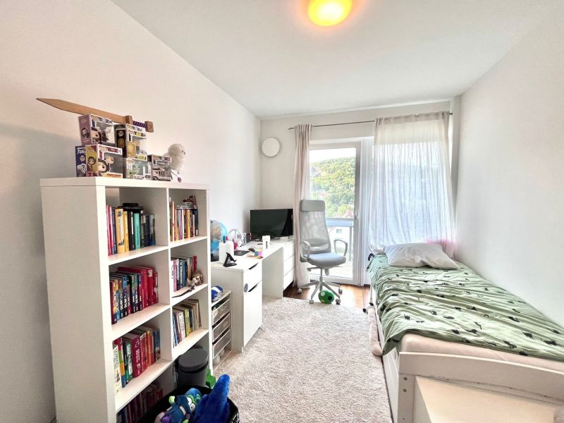 Luxurises Dachgescho-Paradies in Hinterbrhl, 130m Garten und 100m Dachterasse /  / 2371 Hinterbrhl / Bild 7