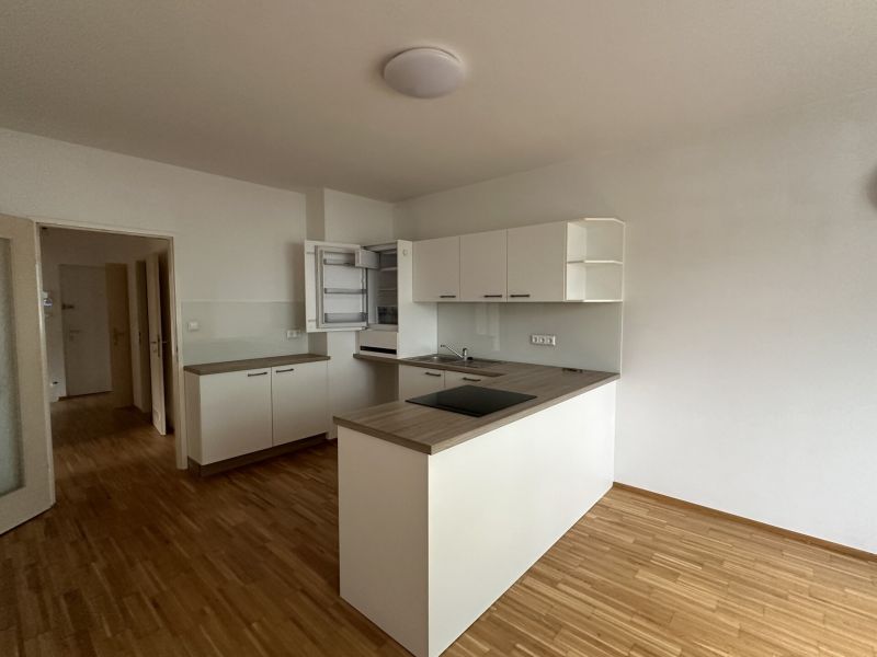 Moderne 3,5-Zimmer-Wohnung mit Loggia und Parkplatz!!! /  / 2362 Biedermannsdorf / Bild 9