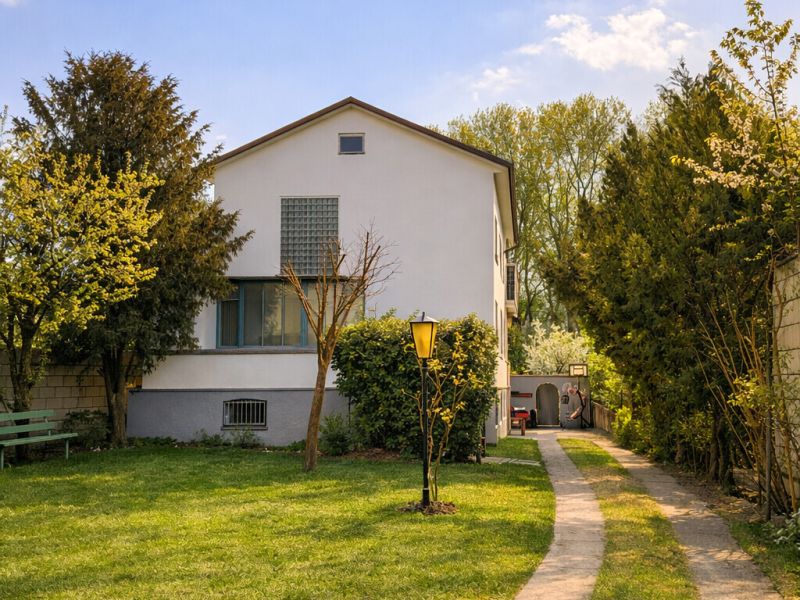 2 Familienhaus mit 2 separaten Wohneinheiten /  / 2493&nbsp;Eggendorf / Bild 0