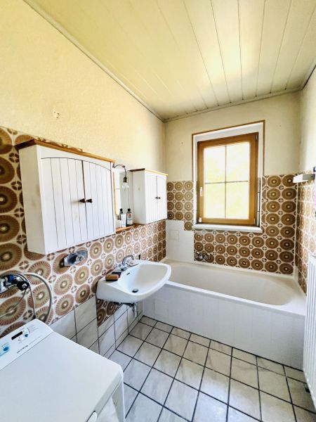 Einfamilienhaus mit viel Platz und Garten /  / 2551 Enzesfeld-Lindabrunn / Enzesfe / Bild 2