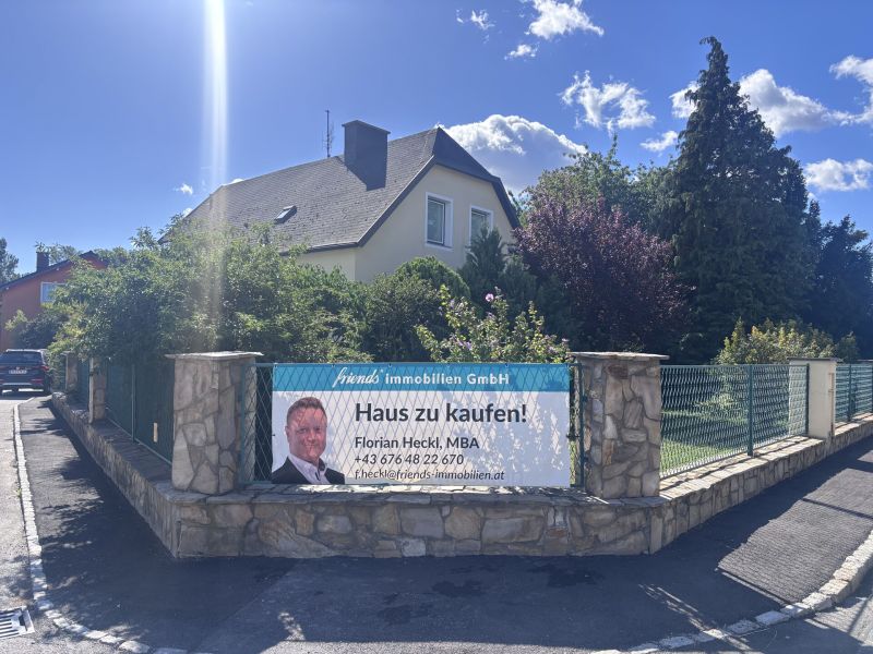Charmantes Einfamilienhaus mit gro�em Grundst�ck und viel Potenzial /  / 2551&nbsp;Enzesfeld-Lindabrunn / Bild 0