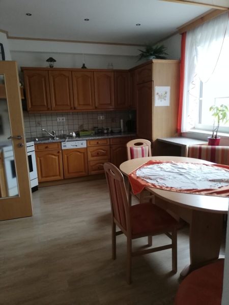 Liegenschaft mit gro�z�gigem Garten, Pool und Schwimmbiotop /  / 3300&nbsp;Amstetten / Bild 7