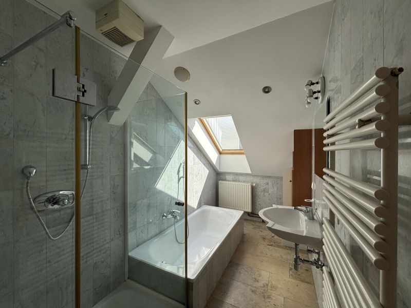 Dachgeschosswohnung im Zentrum von Amstetten /  / 3300 Amstetten / Bild 6