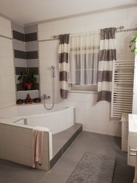 Liegenschaft mit gro�z�gigem Garten, Pool und Schwimmbiotop /  / 3300&nbsp;Amstetten / Bild 5